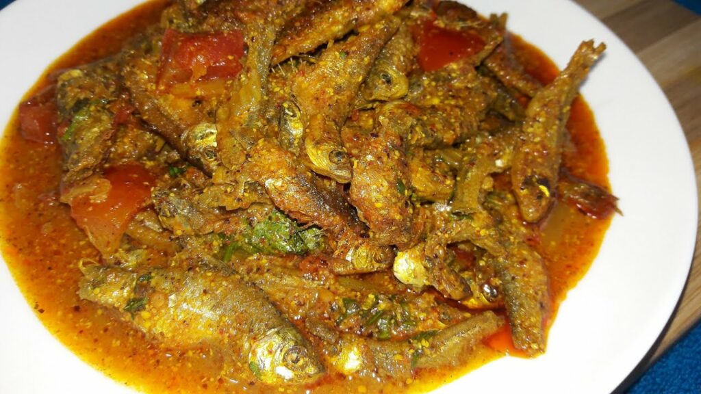 ଚୁନା ମାଛ ତରକାରୀ Small Fish Curry
