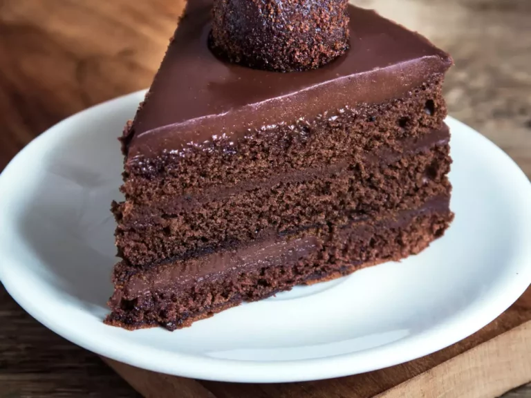 Chocolate cake